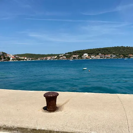 Suzana Apartmán Tisno