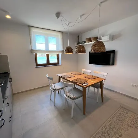 Apartment Suzana *