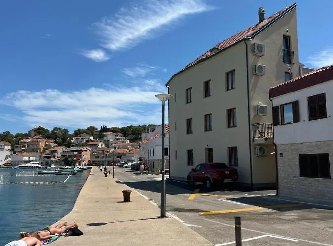 Suzana Apartamento Tisno