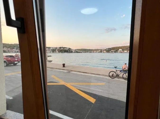 Suzana Apartamento Tisno